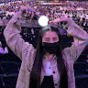 Meet your Posher, Kelly